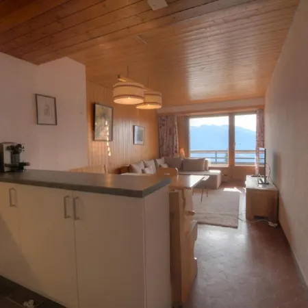 Mars 303 Place Du Village A Avec Vue Sur Les Alpes *